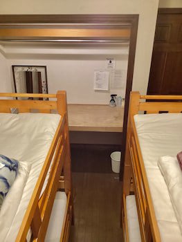 Iza Kamakura Guest House & Bar - Hostel