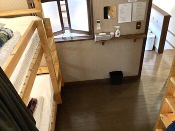 Iza Kamakura Guest House & Bar - Hostel