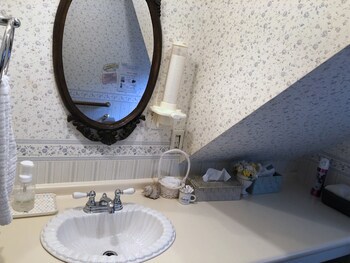 Iza Kamakura Guest House & Bar - Hostel