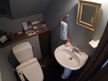 Iza Kamakura Guest House & Bar - Hostel