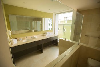 Holiday Inn Express Xalapa, An Ihg Hotel