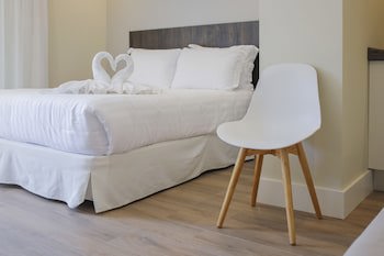 H.Boutique La Caleta Bay
