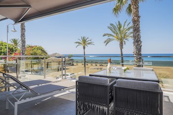 H.Boutique La Caleta Bay