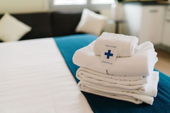 H.Boutique La Caleta Bay