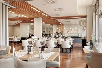 Diune Hotel