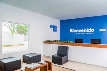 One Monclova Hotel