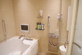Breath Hotel