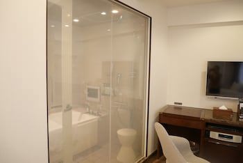 Breath Hotel