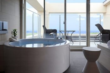 Breath Hotel