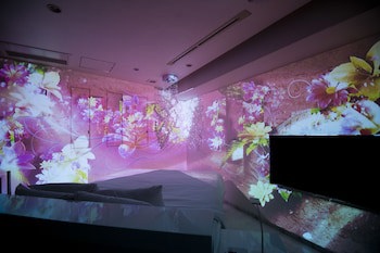 Breath Hotel