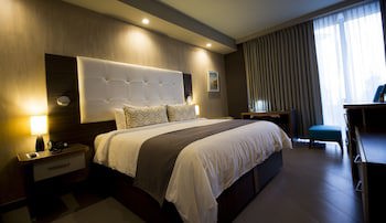 Kinam Hotel