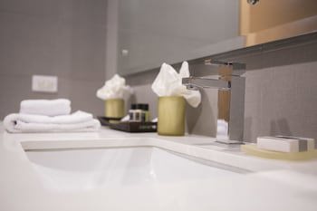 Kinam Hotel