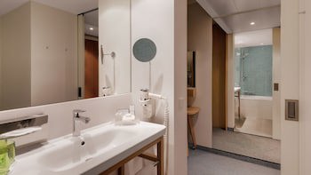 Holiday Inn Frankfurt - Alte Oper by IHG galeri fotoğrafı