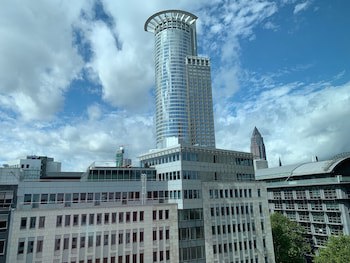 Holiday Inn Frankfurt - Alte Oper by IHG galeri fotoğrafı