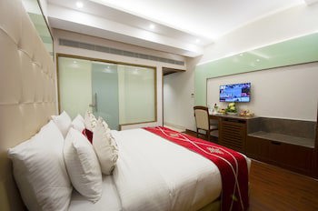 Hotel Swaran Palace