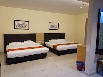 Hotel Centre Point Tampin