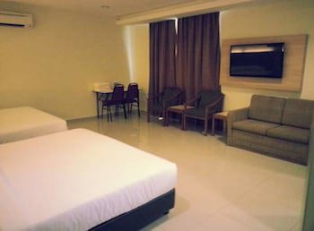 Hotel Centre Point Tampin