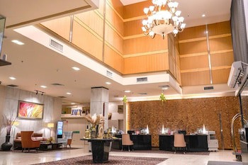 New World Suites