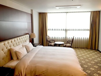 Sunvalley Hotel