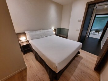 Air Rooms Madrid By Hellosky
