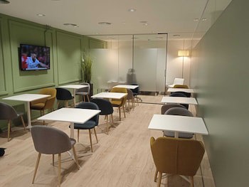 Air Rooms Madrid By Hellosky