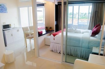 Excella Hotel