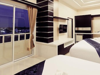 Excella Hotel
