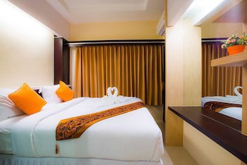 Excella Hotel