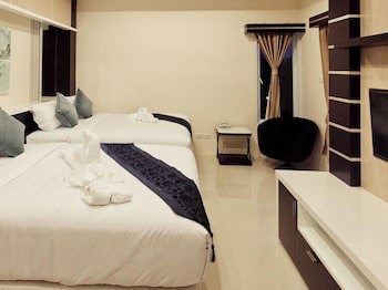 Excella Hotel
