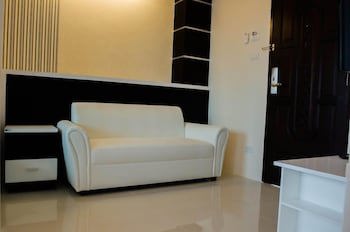 Excella Hotel