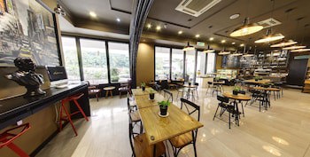 Manhattan Business Hotel Damansara Perdana