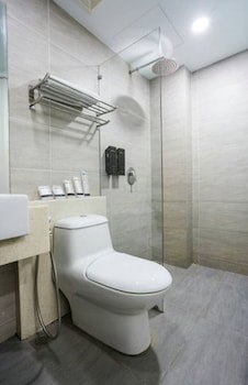 Manhattan Business Hotel Damansara Perdana