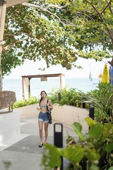 Ao Cho Grandview Hideaway Resort