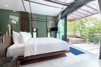 Ao Cho Grandview Hideaway Resort