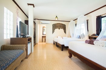 Ao Cho Grandview Hideaway Resort
