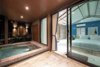Ao Cho Grandview Hideaway Resort