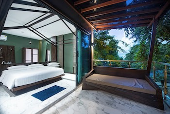 Ao Cho Grandview Hideaway Resort