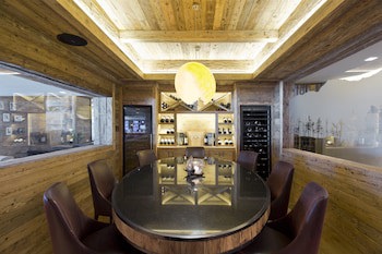 Hotel De Rougemont & Spa