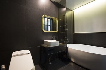 2 Heaven Hotel