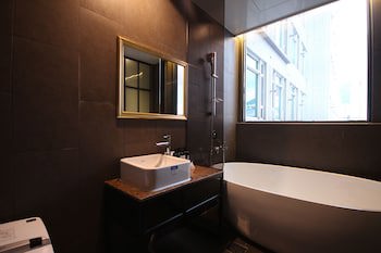 2 Heaven Hotel