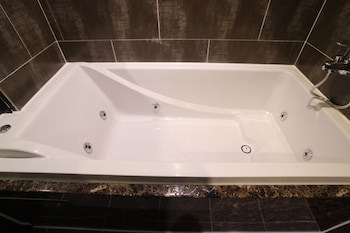 G7 Hotel