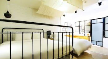 25 Hours Hotel