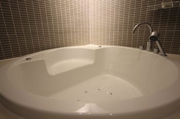 25 Hours Hotel