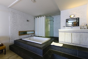 25 Hours Hotel