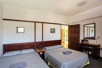 Parkland Hotel