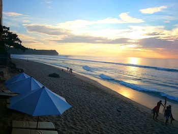 Balangan Paradise Hostel And Restaurant
