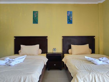 Balangan Paradise Hostel And Restaurant