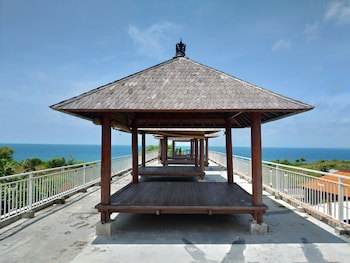 Balangan Paradise Hostel And Restaurant