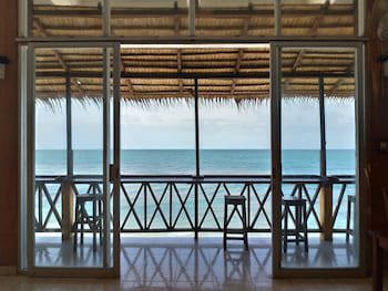 Balangan Paradise Hostel And Restaurant