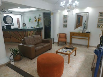 Hotel Laureles 70